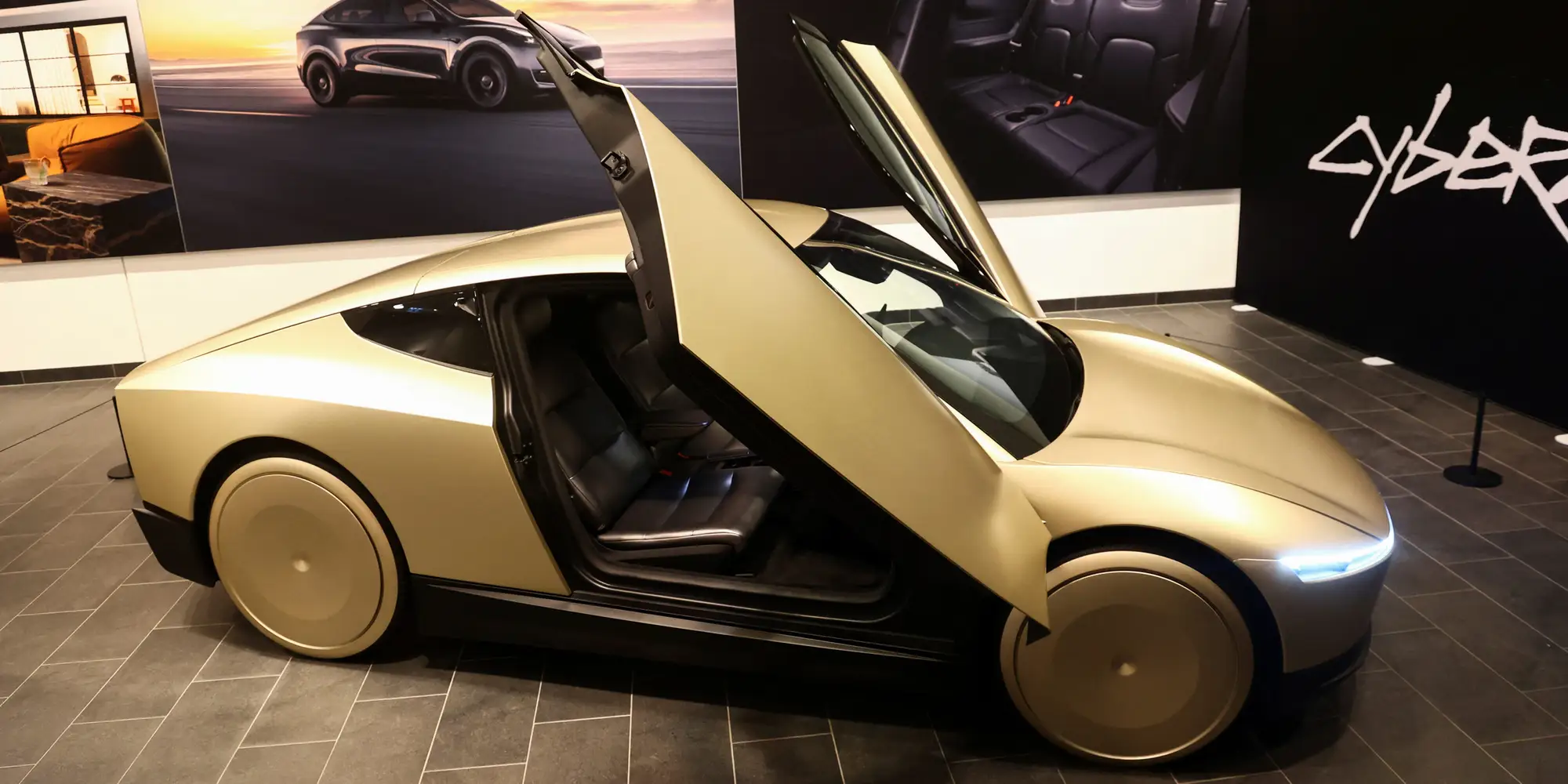 Tesla berencana untuk meluncurkan layanan robotaxinya bulan depan di Austin.