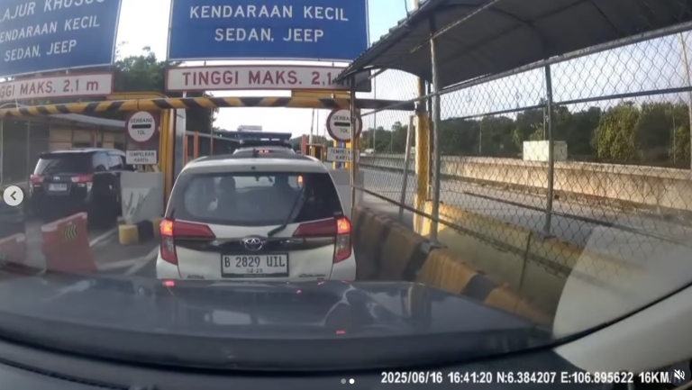 Tangkapan Layar 2025-06-19 pukul 18.04.43