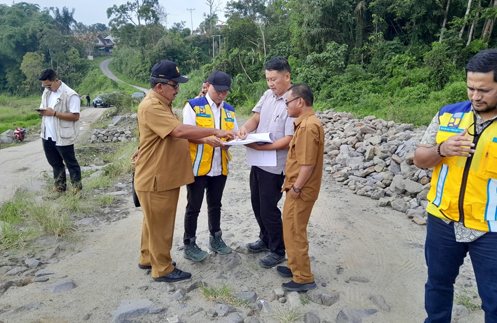 Balai Wilayah Sungai BWS V Padang melaksanakan kegiatan pembangunan infrastruktur bidang sumber daya air berupa pembangunan sabo dam di Kabupaten Tanah Datar pada Tahun Anggaran 2026 foto MC Tanah Datar