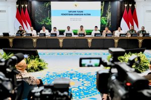 Prabowo Cabut Izin 28 perusahaan di Sumatera Foto BPMI SetpresCahyo