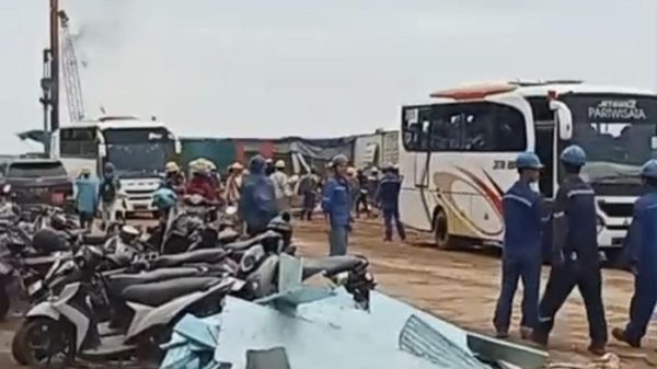 Pengeroyokan pekerja tambang nikel di Kolaka Sulawesi Tenggara Foto Dok Istimewa