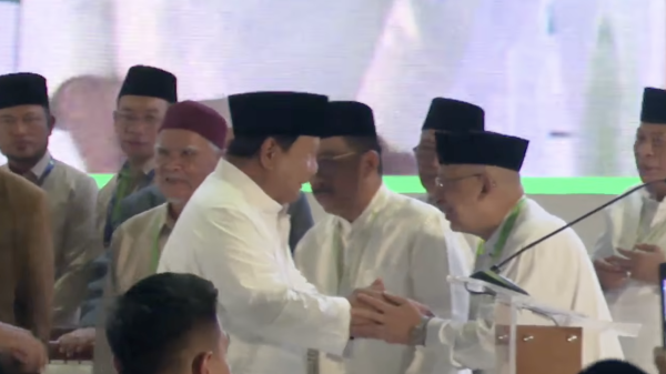 Prabowo Hadiri Bersatu dalam Munajat untuk Keselamatan Bangsa dan Pengukuhan MUI