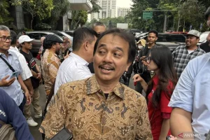 Pakar telematika Roy Suryo saat ditemui di Polda Metro Jaya Senin 772025 ANTARAIlham Kausar
