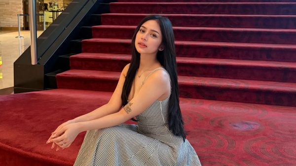 Selebgram Nira Makassar Sulsel Foto Instagramniraakuuu