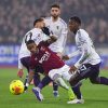 LONDON INGGRIS   10 Februari Crysencio Summerville dari West Ham United beraksi dengan Kobbie Mainoo dari Manchester United selama pertandingan Liga Premier antara West Ham United dan Manchester United di Stadion London pada 10 Februari 2026 di London Inggris Foto oleh Marc AtkinsGetty Images