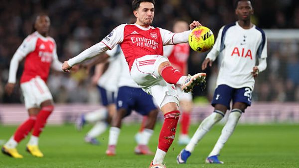 LONDON INGGRIS   22 Februari Martin Zubimendi dari Arsenal selama pertandingan Liga Premier antara Tottenham Hotspur dan Arsenal di Stadion Tottenham Hotspur pada 22 Februari 2026 di London Inggris Foto oleh Marc AtkinsGetty Images