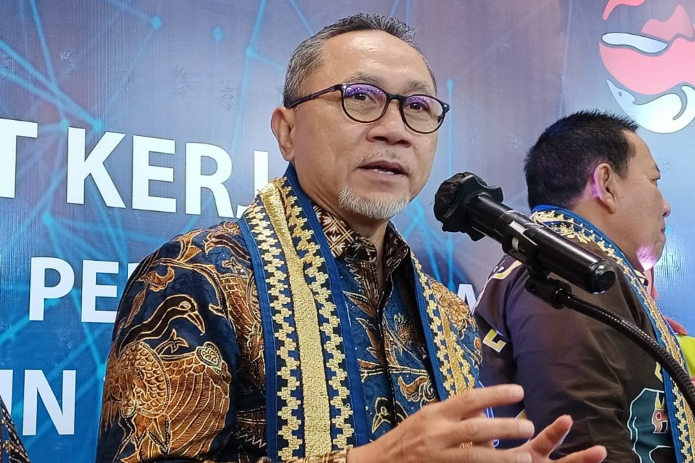 Menteri Perdagangan Zulkifli Hasan di acara pembukaan rapat kerja Kementerian Perdagangan di Lampung Rabu 132023   BISNISNi Luh Angela