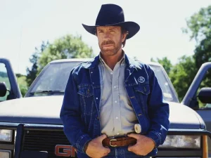 Chuck Norris Meninggal Dunia