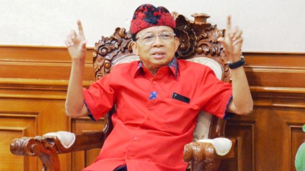 Gubernur Bali I Wayan Koster