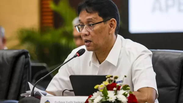 Menkeu Purbaya Pastikan Dana THR Cair