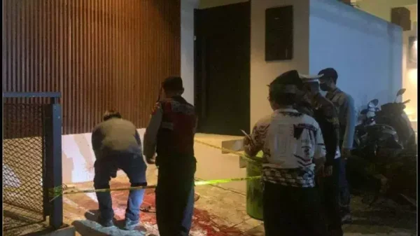 WNA asal Belanda bernama Rene Pow 49 tewas setelah menjadi korban penganiayaan brutal di sebuah vila di kawasan Kerobokan Kuta Utara Badung Bali Senin 23 Maret 2026 BeritasatucomSopian Hadi