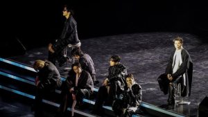 bts-tampil-enerjik-di-konser-comeback-1774161679581_169
