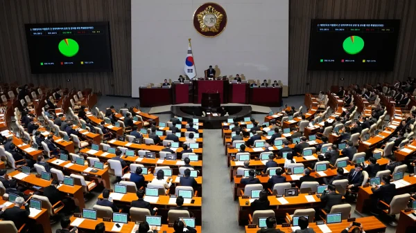 Majelis Nasional mengesahkan undang undang untuk mengimplementasikan investasi AS senilai ratusan miliar dolar di Gedung Majelis Nasional di Seoul Korea Selatan Kamis 12 Maret 2026 AP PhotoAhn Young joon