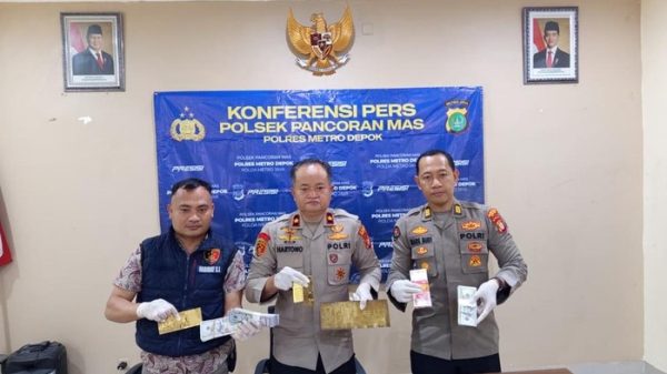Polisi menggelar konferensi pers kasus dukun palsu pengganda uang di Depok Foto dok Istimewa