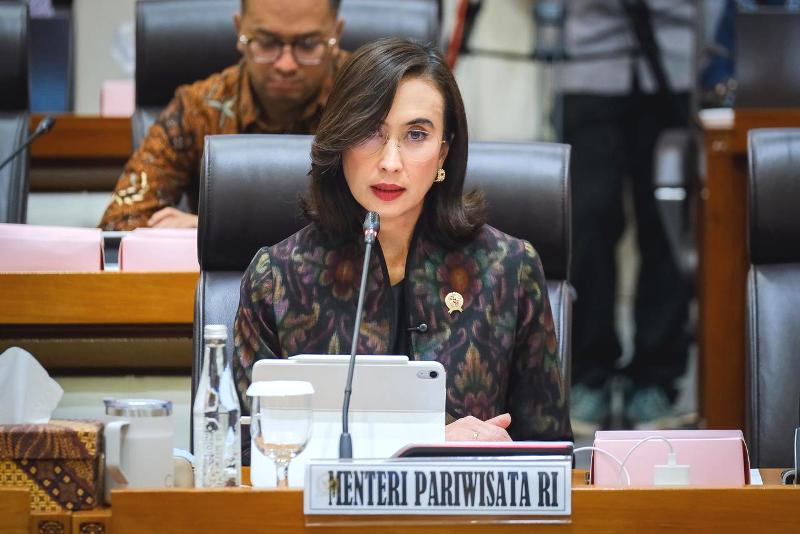Menteri Pariwisata Menpar Widiyanti Putri Wardhana