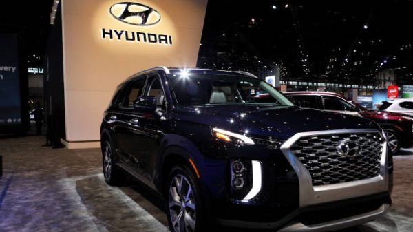 CHICAGO - 6 Februari: Hyundai Palisade 2020 dipamerkan di Pameran Otomotif Chicago ke-112 di McCormick Place, Chicago, Illinois pada 6 Februari 2020. (Foto oleh Raymond Boyd/Getty Images)