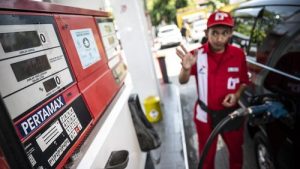 harga-bbm-nonsubsidi-naik-lagi-pertamax-tembus-rp12500-per-liter-1751348216997_169