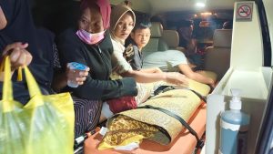 jenazah-bocah-yang-diterkam-buaya-di-kutim-dibawa-ke-rumah-duka-istimewa-1774956327323_169