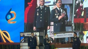 menteri-imipas-serahkan-gerobak-dan-modal-usaha-ke-keluarga-warga-binaan-1777274527456_169