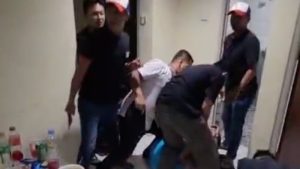 momen-polisi-menyergap-komplotan-begal-petugas-damkar-di-hotel-di-jakut-1776224226013_169