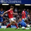 LONDON, INGGRIS - 04 Mei 2026: Ryan Yates dari Nottingham Forest dihadang oleh Enzo Fernandez dari Chelsea selama pertandingan Liga Premier antara Chelsea dan Nottingham Forest di Stamford Bridge pada 04 Mei 2026 di London, Inggris. (Foto oleh Chris Lee - Chelsea FC/Chelsea FC via Getty Images)