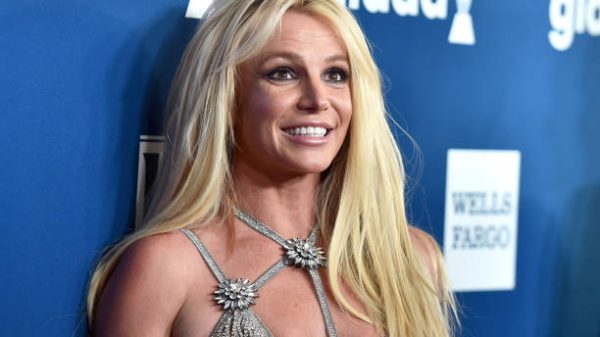 BEVERLY HILLS, CA - 12 April: Penerima penghargaan Britney Spears menghadiri GLAAD Media Awards ke-29 di The Beverly Hilton Hotel pada 12 April 2018 di Beverly Hills, California. (Foto oleh Alberto E. Rodriguez/Getty Images)