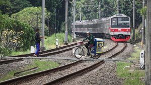 perlintasan-sebidang-akan-ditertibkan-demi-keselamatan-1777820780076_169
