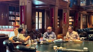 prabowo-diskusi-dengan-ketua-ppatk-ivan-1777817574672_169