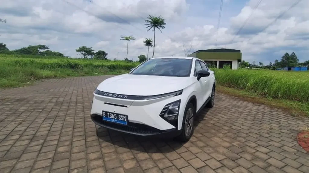 Chery Omoda E5