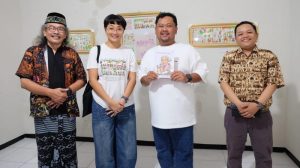 bupati-gresik-berharap-rumah-kreasi-damar-kurung-terintegrasi-pariwisata-1782619618428_169