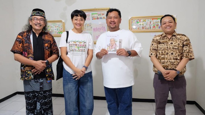 bupati-gresik-berharap-rumah-kreasi-damar-kurung-terintegrasi-pariwisata-1782619618428_169