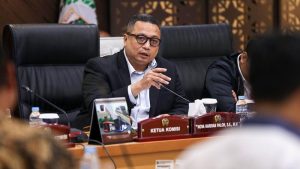 ketua-komisi-b-dprd-dki-jakarta-nova-harivan-paloh-1758731549291_169