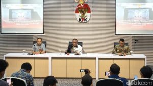 konferensi-pers-kpk-mengenai-kasus-suap-bupati-muara-enim-1781012424170_169
