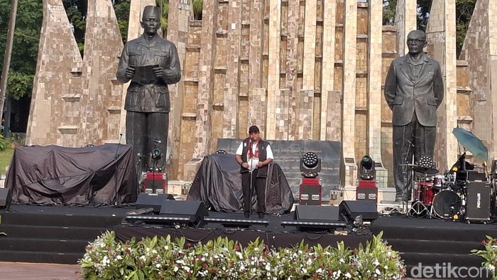 rano-karno-buka-festival-bung-karno-1781961582363_169