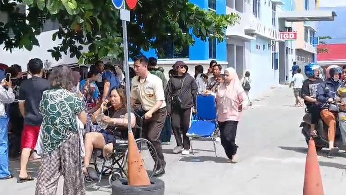 sejumlah-pasien-rs-samaritan-palu-dievakuasi-imbas-gempa-m-67-1781583769766_169