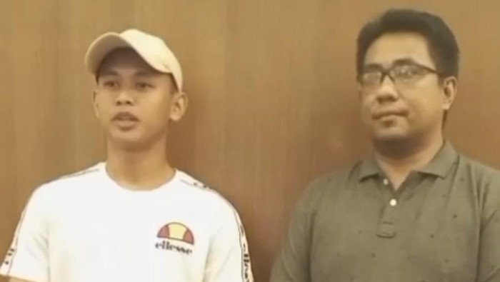 serda-ainul-yaqin-bersama-marshal-yang-menariknya-1782120620663_169