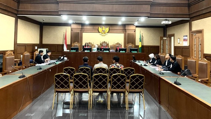 sidang-dakwaan-3-eks-pokja-proyek-gerobak-kemendag-1781166461181_169