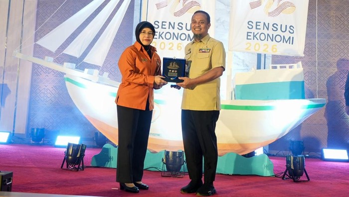 sulsel-jadi-provinsi-pertama-pencanangan-sensus-ekonomi-2026-di-indonesia-1781083935336_169